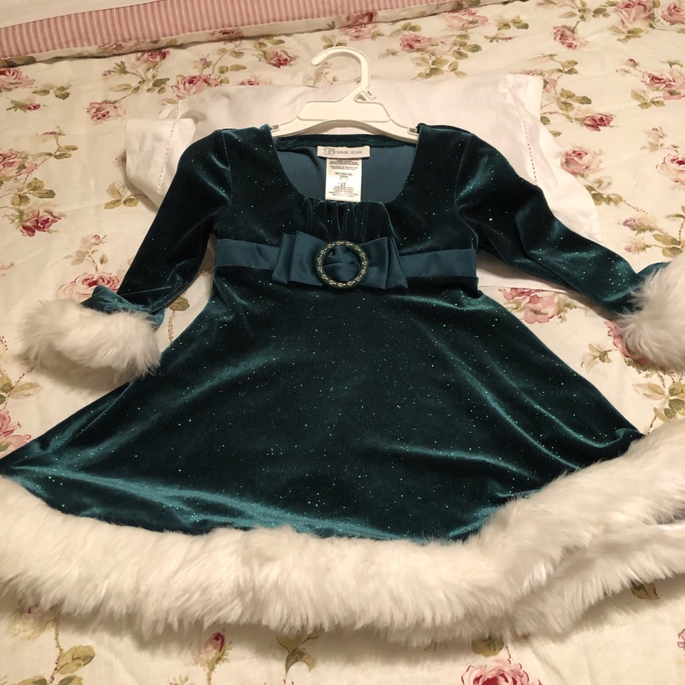 T2 Bonnie Jean Christmas dress:SALE